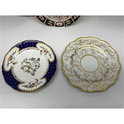 Seven cabinet plates including Royal Crown Derby Imari examples, early Worcester Flight & Barr gilded example etc