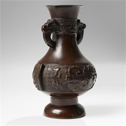 Chinese bronze archaistic vase, H15cm 