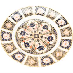 Royal Crown Derby ceramics, comprising Imari 1128 pattern vase of baluster form with fluted rim, 'The Yorkshire Rose' plate, limited edition no. 693/2000 and miniature Witches pattern no. 6299 handbag,  vase H15.5cm