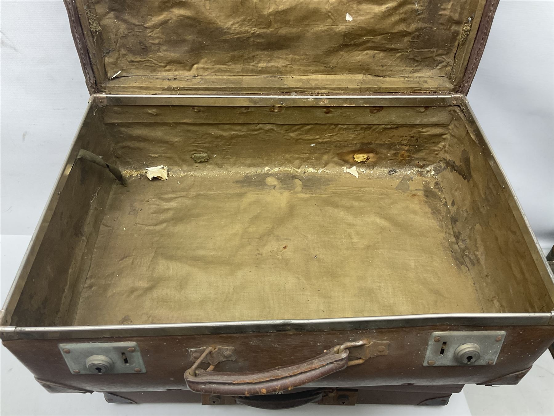 Brown Suitcases For Sale Vintage Sky Flite Suitcase, Hard Sided