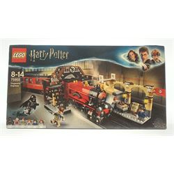 Lego - 75955 Harry Potter Hogwarts Express. Factory sealed.