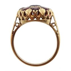 9ct gold garnet cluster ring, hallmarked