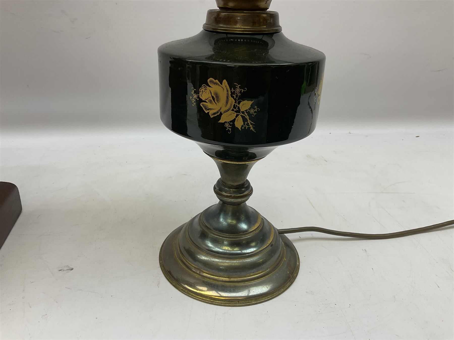 Table lamp and shade in the form of a vintage coffee grinder, together with a converted oil lamp, tallest example H94cm 
