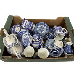 Collection of blue and white ceramics, including Copeland Spode Italian pattern, Ringtons, Tams etc