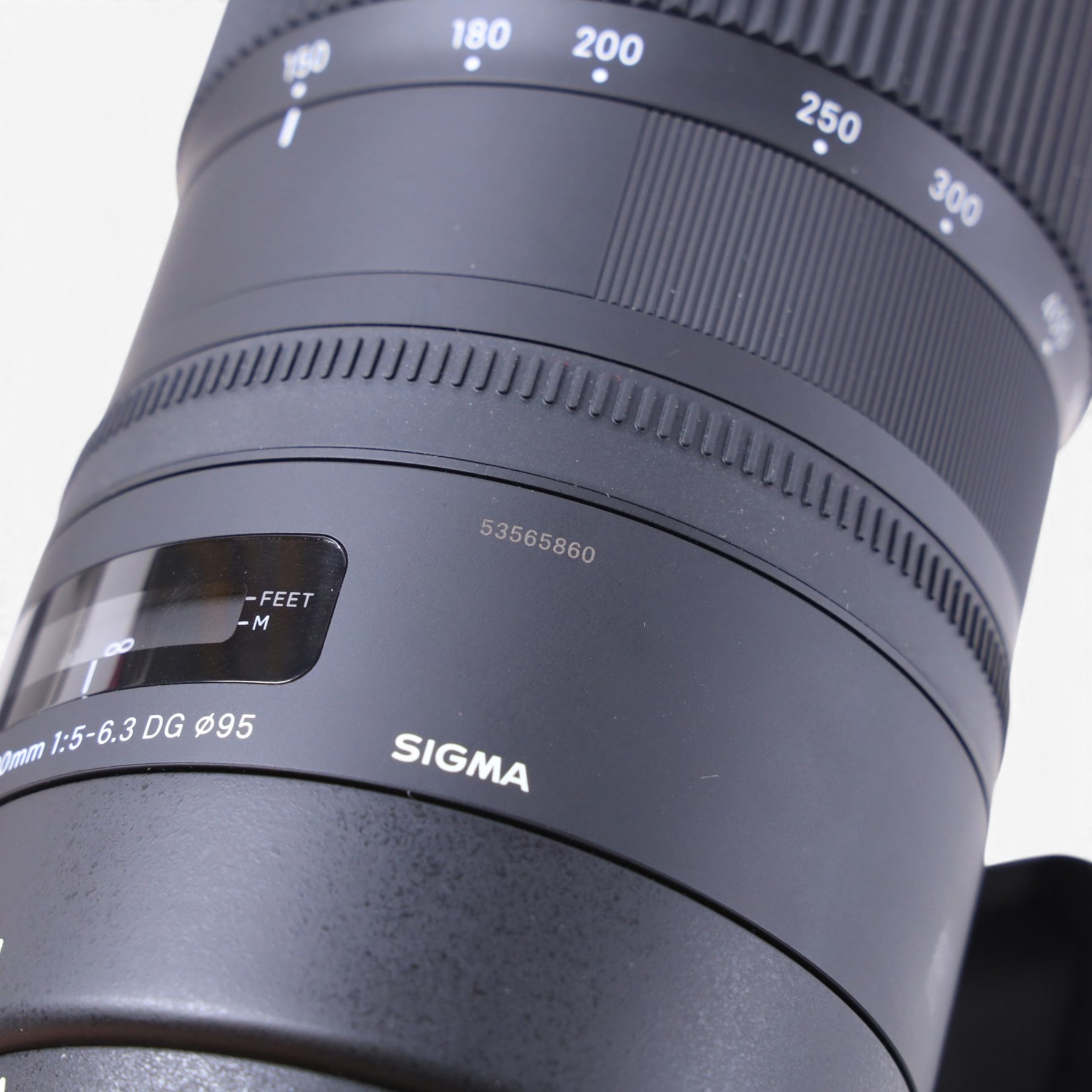 Sigma 150-600mm F5-6.3 DG camera lens, serial no. 53565860, boxed with soft case 