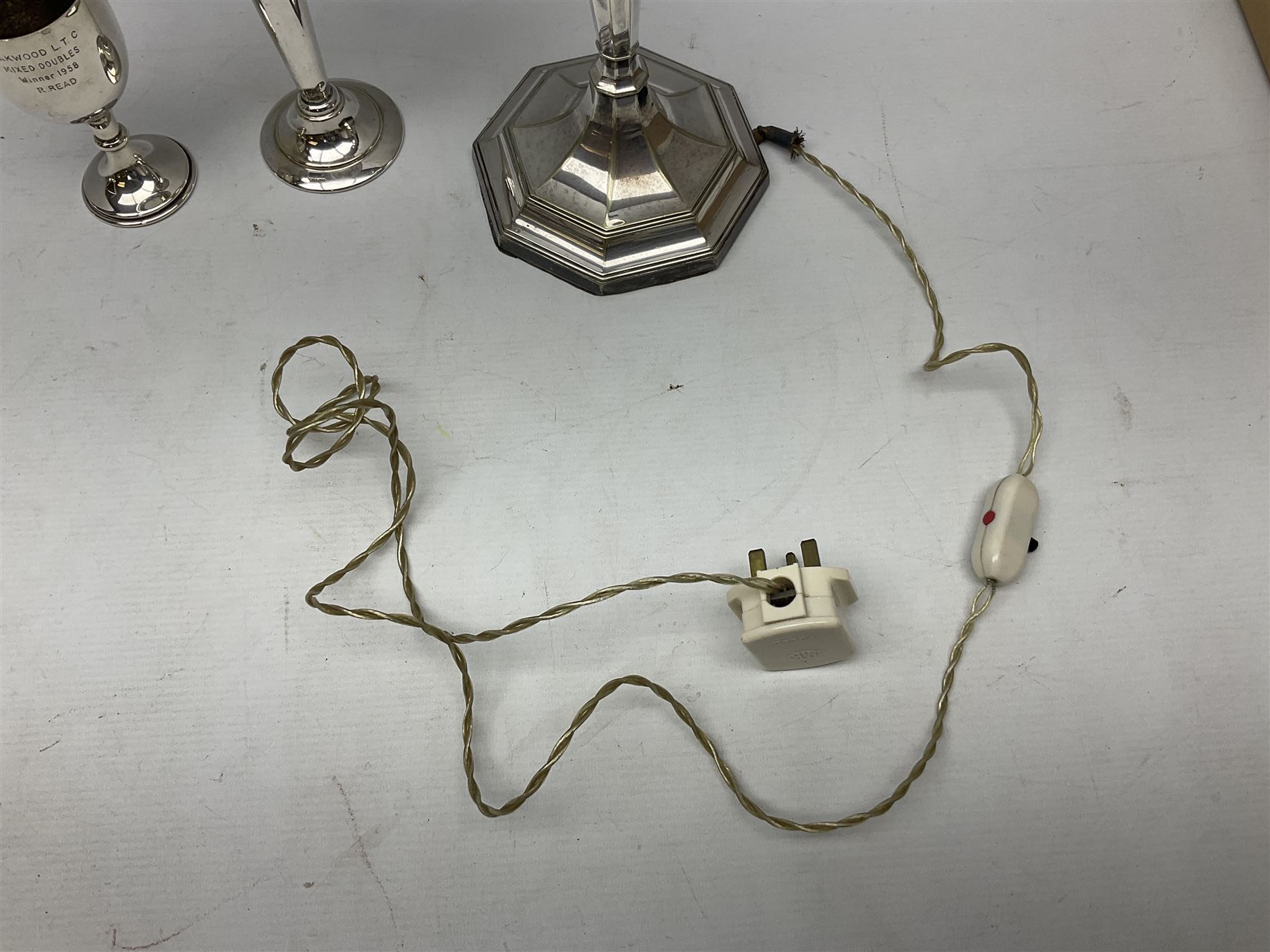 Collection of assorted silver plate, comprising four cup egg cruet, table lamp, bud vase, desk stand etc  