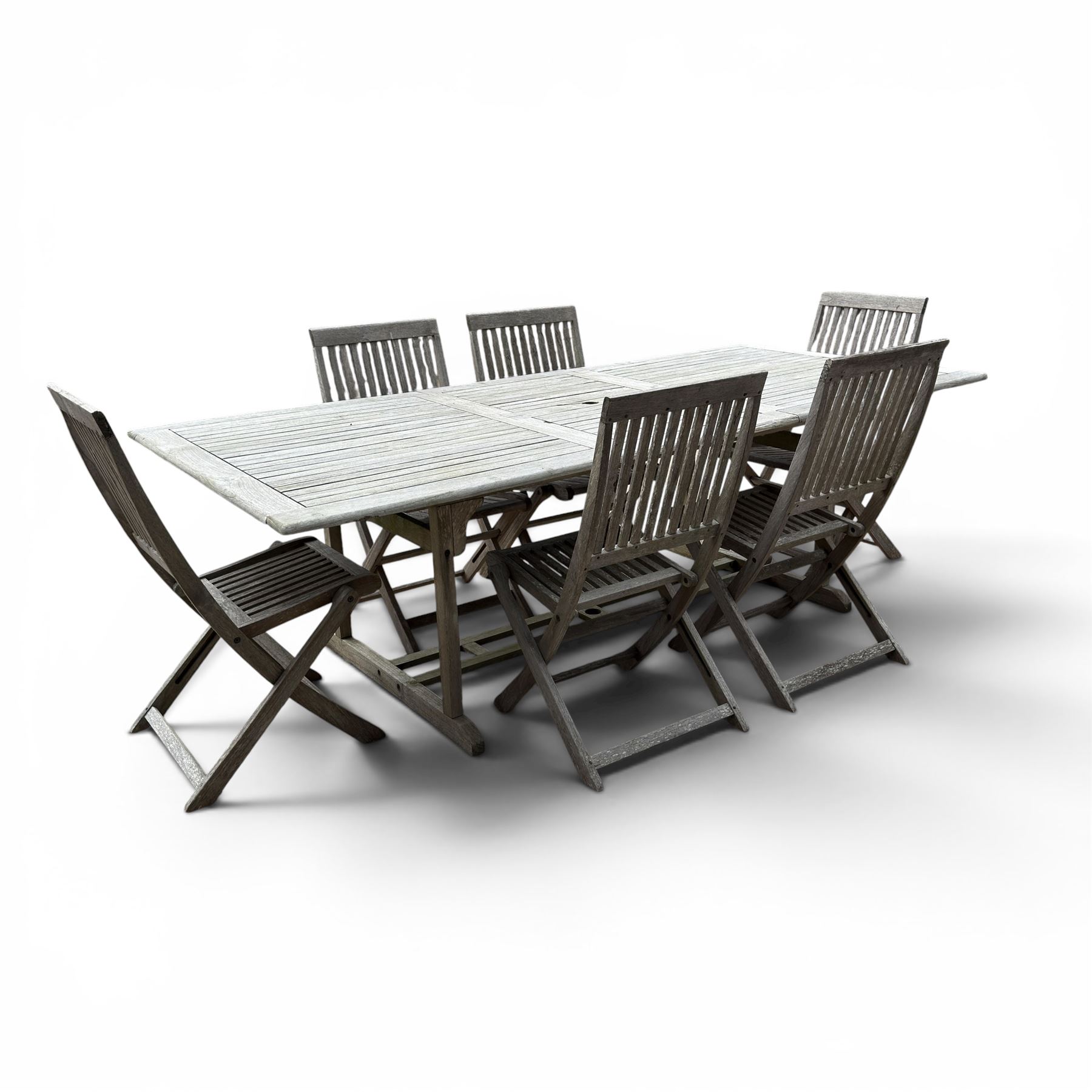 Teak garden table and 6 folding chairs in a grey finish