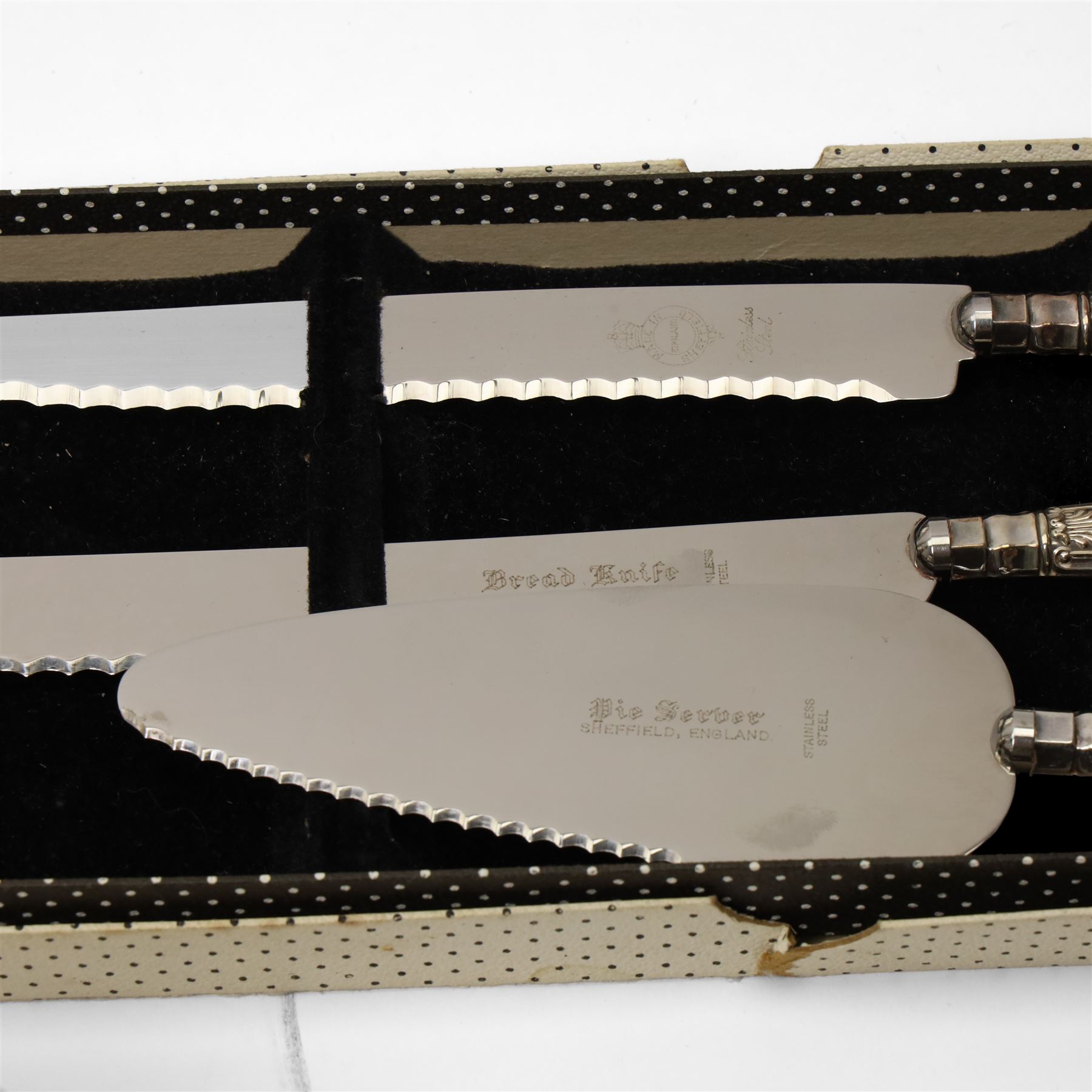 Quantity of Kings pattern plated cutlery, Walker & Hall plated three piece tea set, three silver handles knives etc