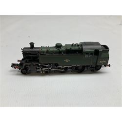 Graham Farish/Bachmann 'N' gauge - Standard Class 3MT 2-6-2 locomotive No.82041; Ivatt Class 2MT 2-6-0 locomotive No.46521; both DCC ready and boxed; and Class 3F 'Jinty' 0-6-0 taank locomotive No.47231; boxed (3)