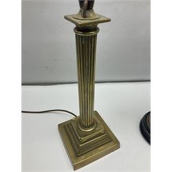 Brass table lamp in the form of a Corinthian column, together with a converted oil lamp, tallest without lightbulb H50cm
