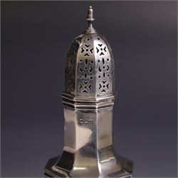 Edwardian silver sugar caster, of typical for with removable pierced cover and upon octagonal foot, hallmarked Mappin & Webb Ltd, Sheffield 1906, H21cm
