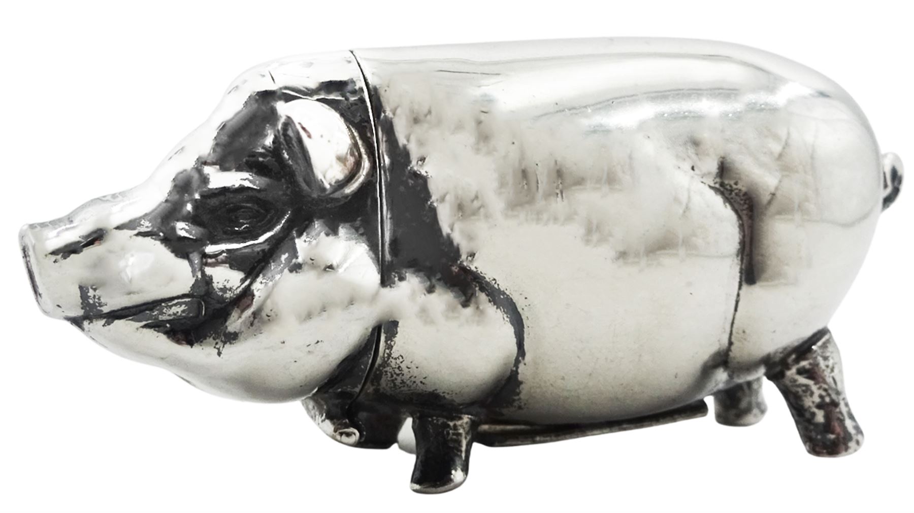 Novelty silver vesta case modelled in the form of a pig, stamped 925, with 925 quality control mark and Birmingham import mark, approximate weight 1.15 ozt (36 grams)