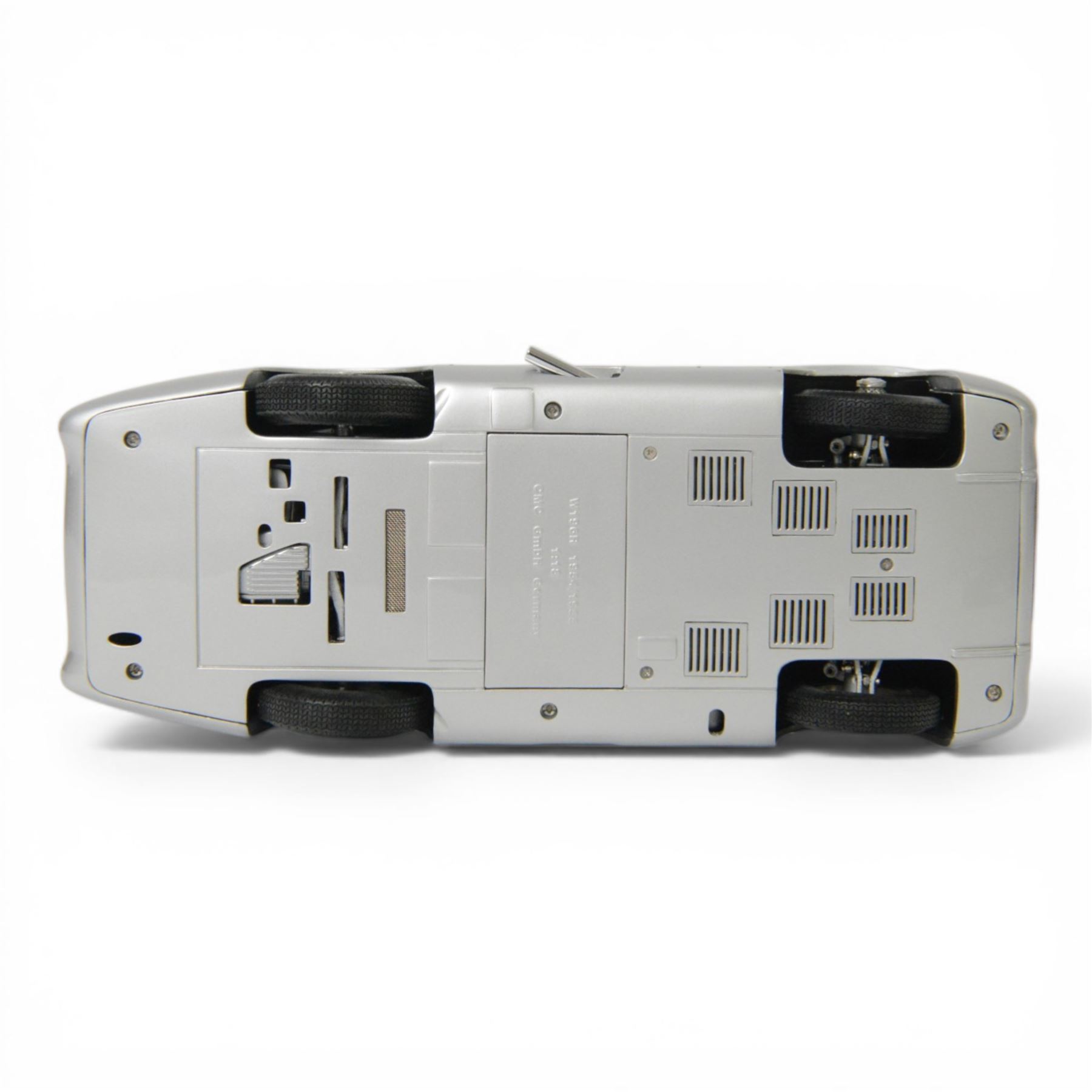 CMC 1:18 scale diecast model car no.M044 Mercedes Benz W196R 1954/55 Streamliner Body in silver, boxed