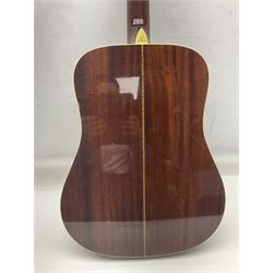 Washburn 12 - string acoustic guitar, model D10S12; serial no.G02052845; L107cm; in CNB soft carrying case