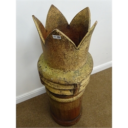  Crown top chimney pot, H112cm  
