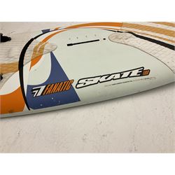 Windsurfing: Fanatic Skate 100 Freestyle windsurfing board, with Fanatic footstraps, L240cm