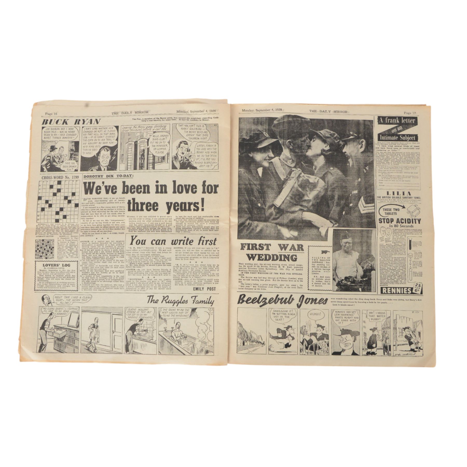Daily Mirror 'First day of War' newspaper Monday 4th September 1939

