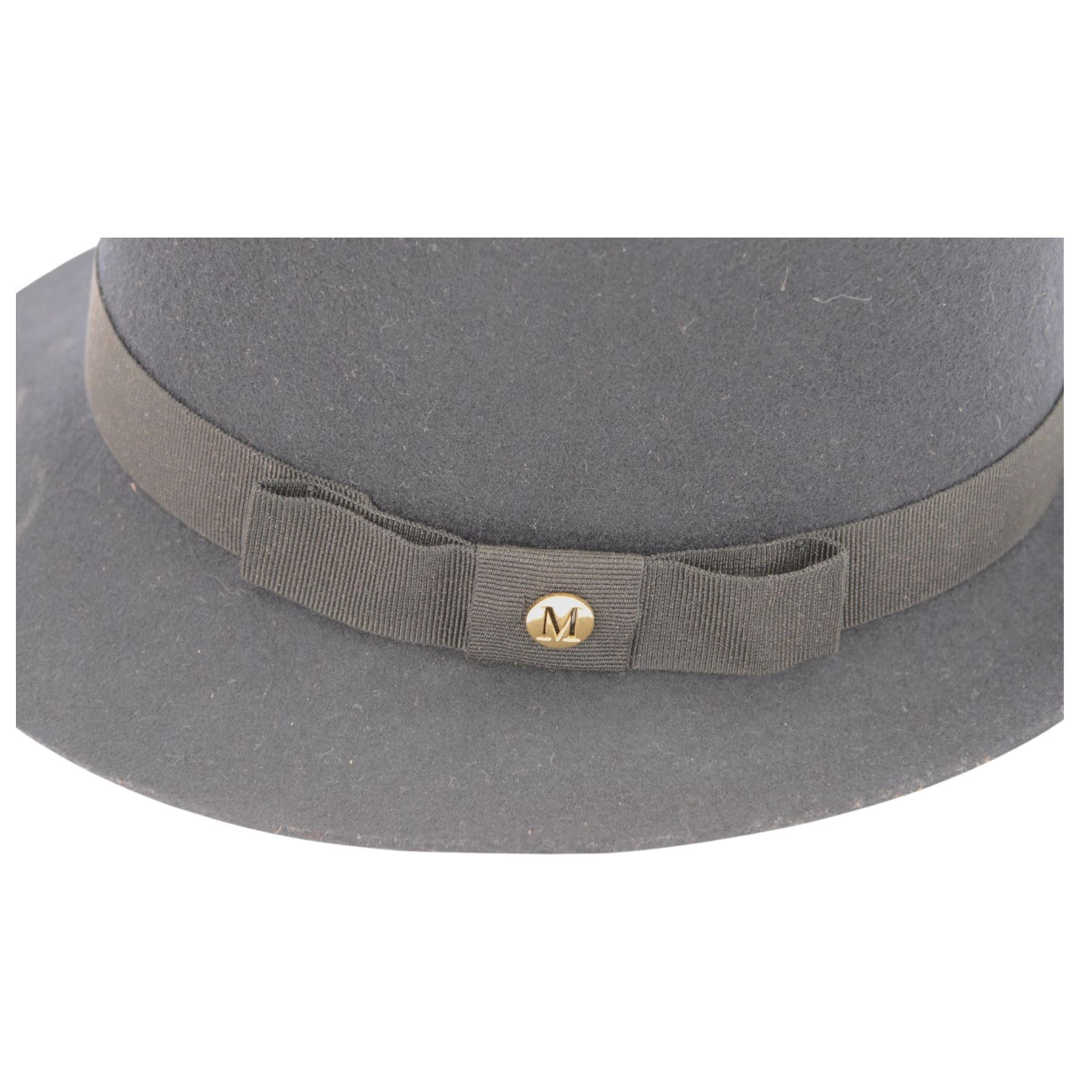 Mulberry felt trilby hat, no. U120, in navy blue with original tags, in red and gold Christy's London for Mulberry hat box