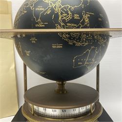 1980 Franklin Mint Royal Geographical Society World Clock with eight day movement indicating current time anywhere around the globe, with certificate 