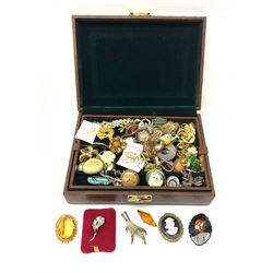Vintage and later costume jewellery comprising a Brid's claw brooch with silver-plated mounts, micro mosaic circular brooch, Cameo brooch, a ladies gilt brass pocket watch, early 20th century Chinese carved ivory brooch and other items of jewellery contained in a modern jewellery box 