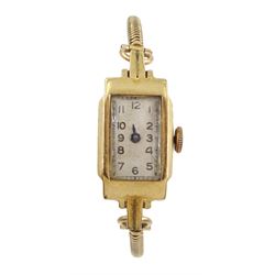 9ct gold ladies manual wind bracelet wristwatch, Birmingham 1946