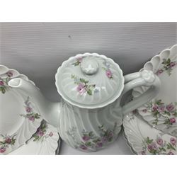 Limoges Haviland pattern coffee service for eight, comprising coffee pot, covered sucrier, milk jug, dessert plates, cups and saucers (27)