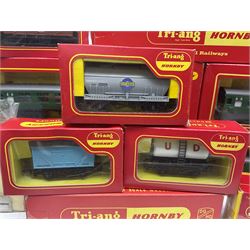 Tri-ang/Hornby '00' gauge - Princess Class 4-6-2 locomotive 'Princess Elizabeth' No.46201 with tender; Battle Space Turbo Car, boxed; four passenger coaches, buffet car, track cleaning car and eight wagons, all boxed; and various other accessories