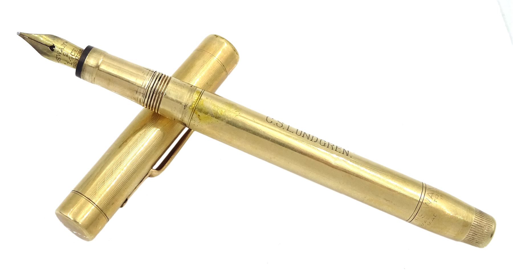 9ct gold Swan fountain pen, engine turned decoration with engraved name 'C.S.Lundgren' by Mabie Todd, London 1937, boxed 