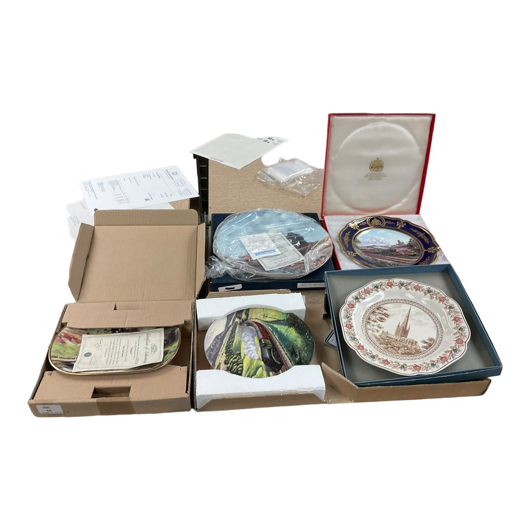 Collection of Coalport Railway interest collectors plates, including The London and North Eastern Railway, Steam Legends - The Elizabethan, Flying Scotsman, together with Spode The Flying Scotsman London & North Eastern Railway and other collectors plates, including Wedgwood and Davenport