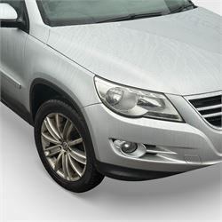 VW Tiguan, 2 Litre diesel, Automatic, 2011, Silver, MOT till 06/09/2026, 120,000 Miles (NV11 DDF)