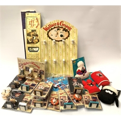  Wallace & Gromit - nine blister packed key rings and three others with cardboard shop display stand, eleven blister packed Air Fresheners and Air Freshener Gift Set, two boxed in-car Screen Shades and four card mounted character demisters  