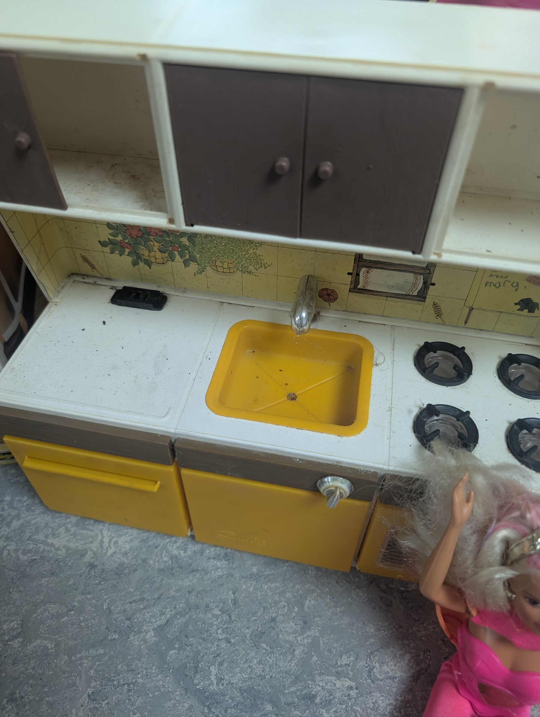Pedigree Sindy's House and furniture, including shower, kitchen unit, washbasin, china cabinet and bed, all boxed, together with Barbie doll and horse