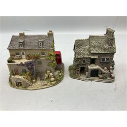 Fourteen Lilliput Lane cottages to include 'Diamond Cottage', 'Kendal Tea House', Visitor's Centre Special 'It's For You' signed to base, The British Collection 'The Sherlock Holmes' etc, all boxed with deeds