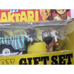 Corgi -  Gift Set No.7 'Daktari', boxed with all animals and both figures.