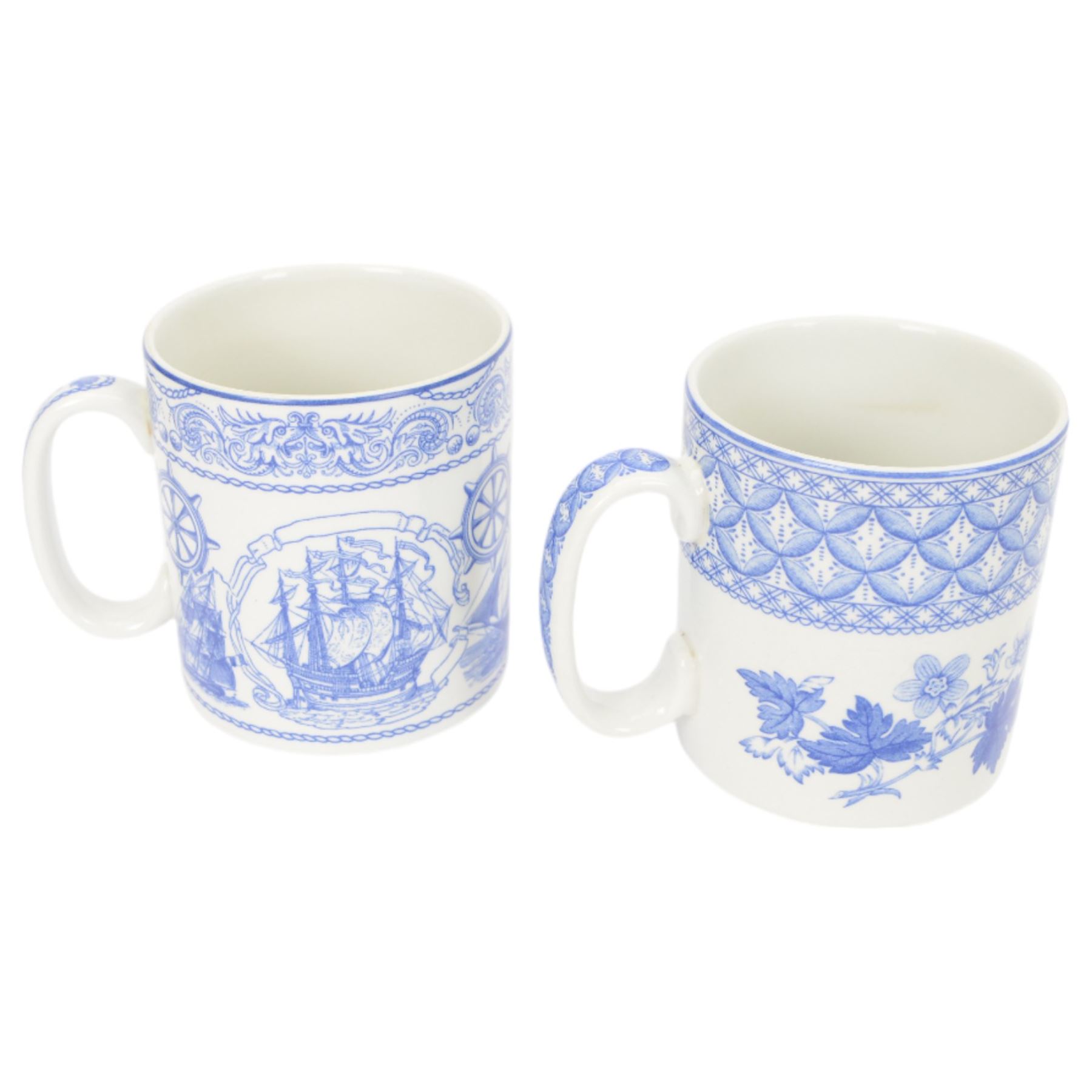 Collection of Spode Italian pattern, including two coffee cups and saucers, serving dish, jug, teapot etc 