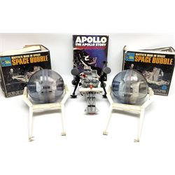 Mattel Major Matt Mason - two 'Man in Space' Space Bubbles; both boxed; and Space Crawler 5 vehicle; unboxed (3)