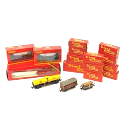 Hornby/Tri-ang '00' gauge - Operating Breakdown Crane and thirteen assorted wagons, all boxed