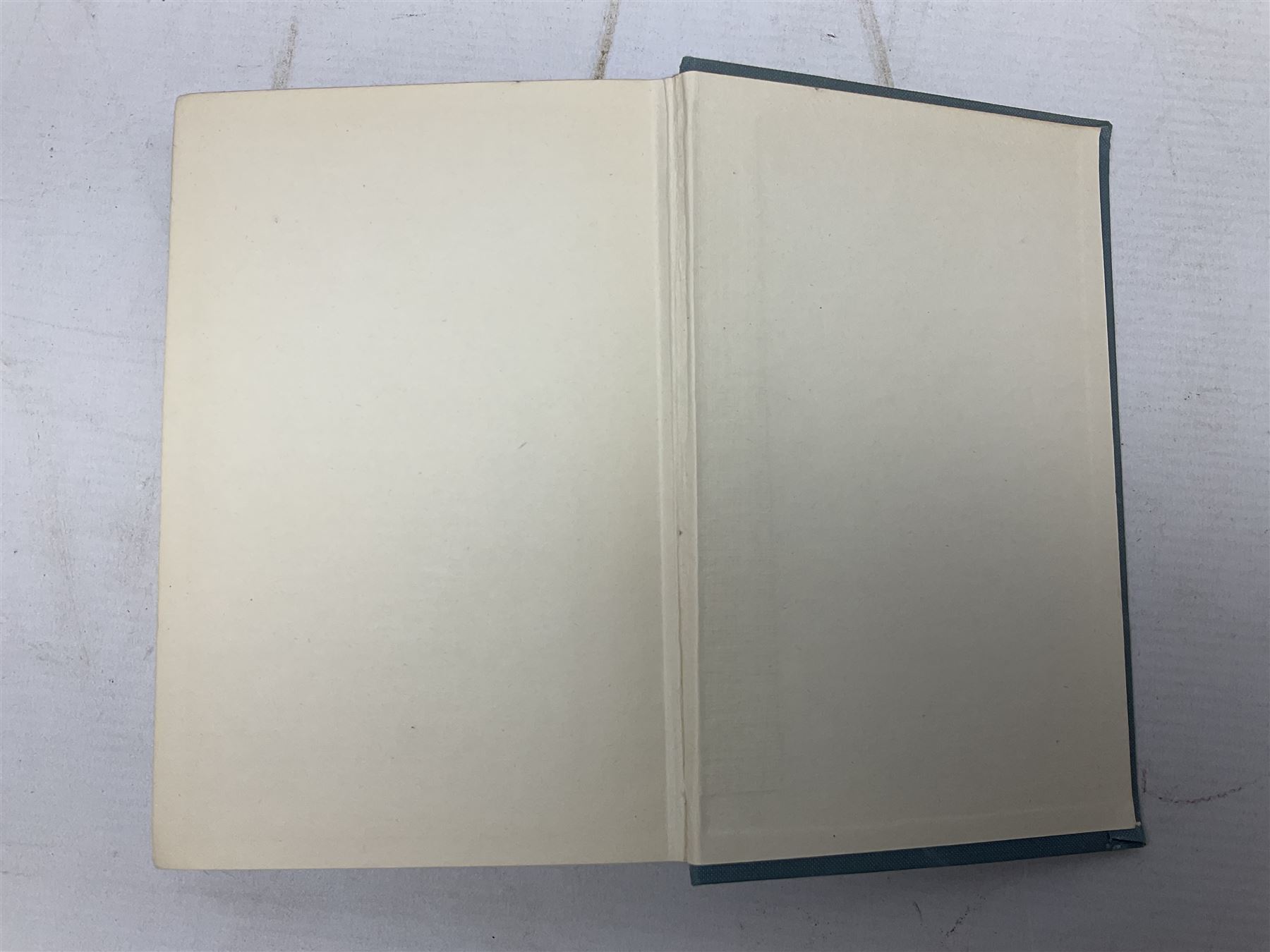 Douglas Bader signature - Reach For The Sky by Paul Brickhill. 1955 Companion Book Club Edition. Signed on the fep and dated 8/10/79.