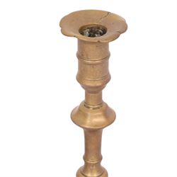 Pair of Edwardian English brass candlesticks with knop stem with petal base, H22cm