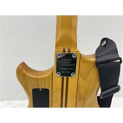 Westone Thunder 1-A elm four-string electric bass guitar, serial no.4052670 L111cm