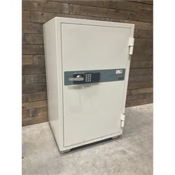 Phoenix 2500 datacombi safe CODE: C1234#