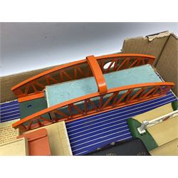 Hornby Dublo - D1 Turntable, D1 Island Platform and D1 Footbridge; all boxed; Through Station, Girder Bridge, signal box, level crossing, footbridge, quantity of buffer stops, power controller etc; unboxed