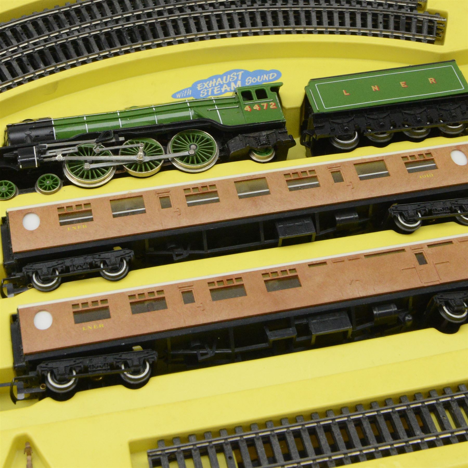 Hornby RS608 Flying Scotsman Train Set, boxed