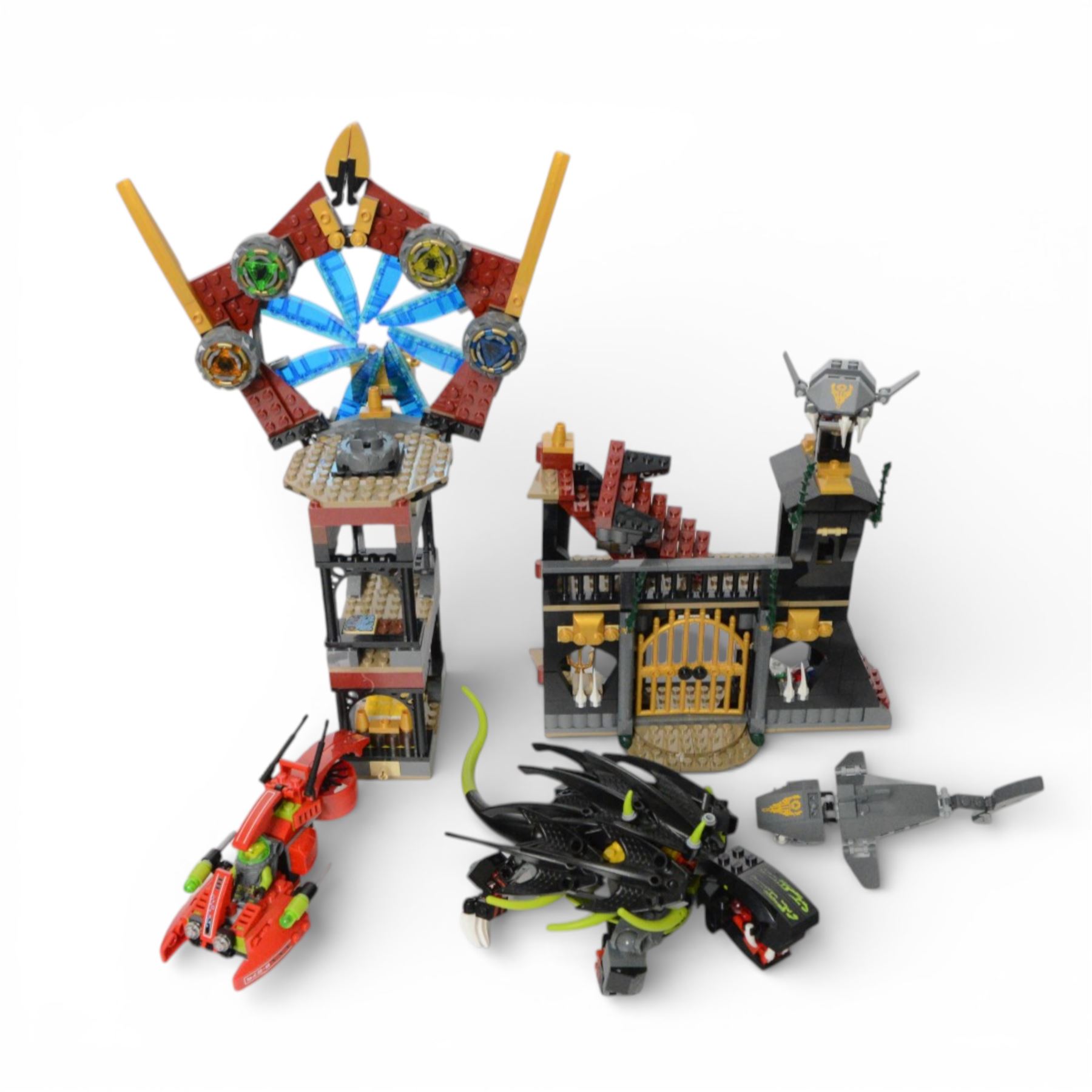 Lego Atlantis no. 8078, built with box and instructions, together with other Lego Atlantis sets including 8057, 8075, 8060, 8059 with minifigures and instructions