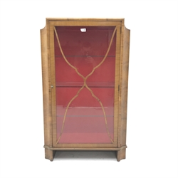 Early 20th century walnut display cabinet, single door enclosing three glazed shelves, W71cm, H118cm, D32cm