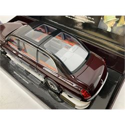 Minichamps 1:18th scale die-cast model of H.M. The Queen Bentley State Limousine in maroon with clear/black roof and grey interior, in display box with inner packaging and slip case, TSM Model 1962 Rolls-Royce Phantom V Sedanca de Ville and four other die-cast models by Oxford etc in display boxes (6)