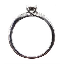 9ct white gold diamond cluster ring, with diamond set shoulders by Warren James, hallmarked, boxed with bag