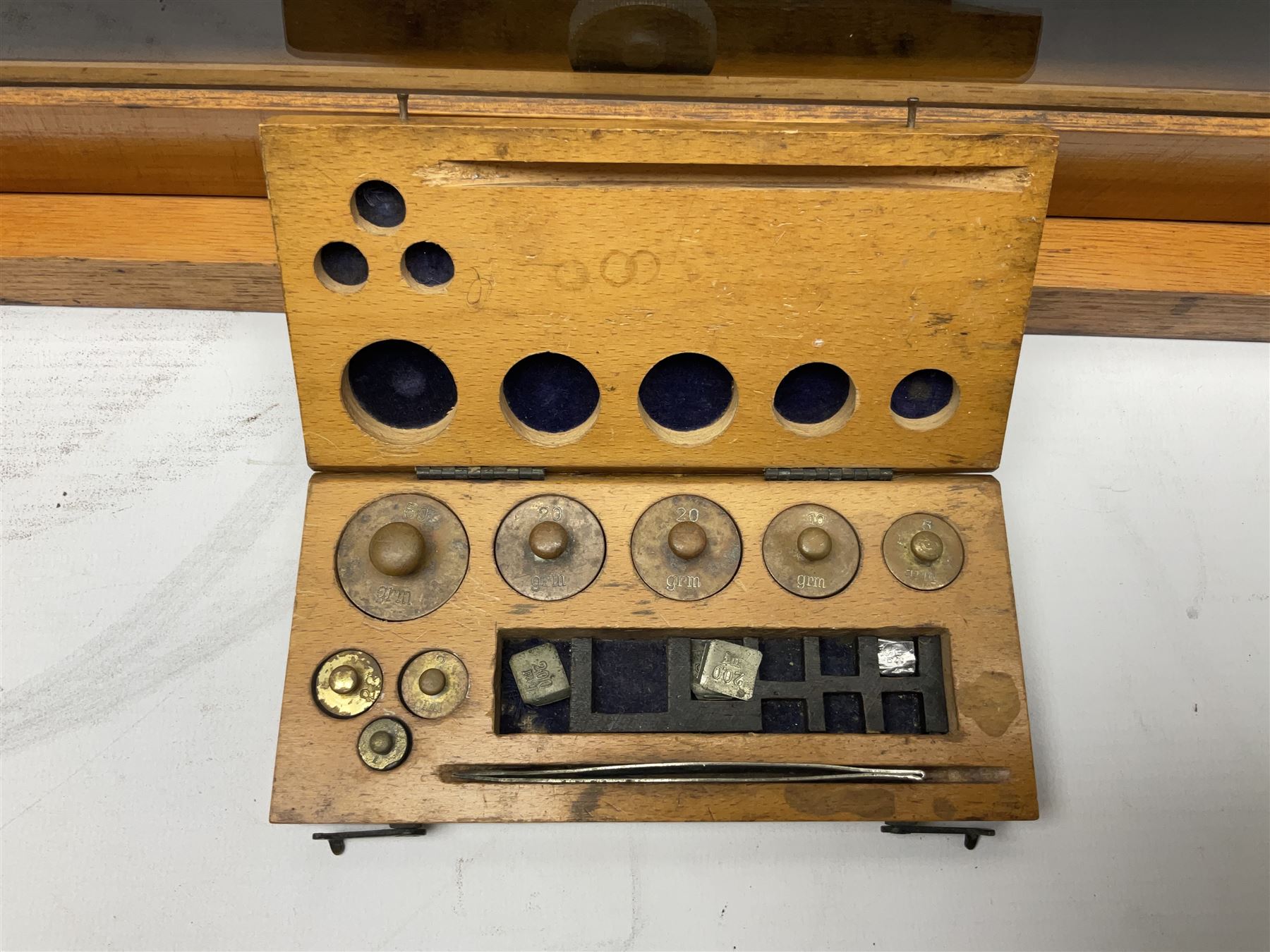 Griffin & George set of laboratory scales in fully glazed hardwood cabinet with rise-and-fall front door L44.5cm H40cm; with beech box of brass weights by Philip Harris & Co Ltd