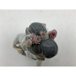 Two Lladro Japanese Ladies figures, comprising Kiyoko no 1450 and Yuki no 1448, both issued 1983, retired 1998, largest example H20cm