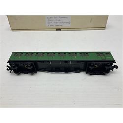 Hornby Dublo - 2-rail two car BR(S) set comprising Class 501 Suburban Motor Coach No.S65326 and trailer coach No.S77511; both in later unassociated plain boxes (2)